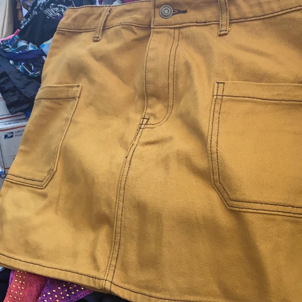 FINAL MARKDOWN NWT forever 21 denim skirt medium